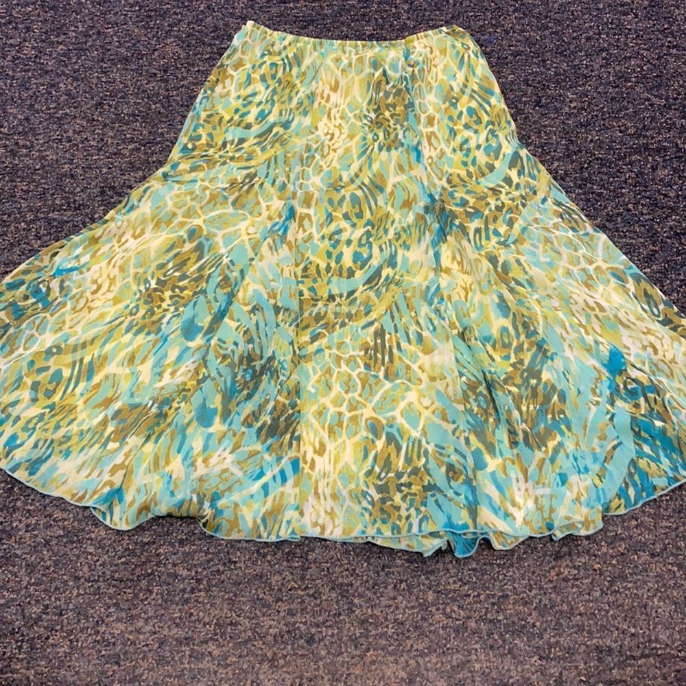 Ruby Rd. pastel sheer skirt sz. 6 petite